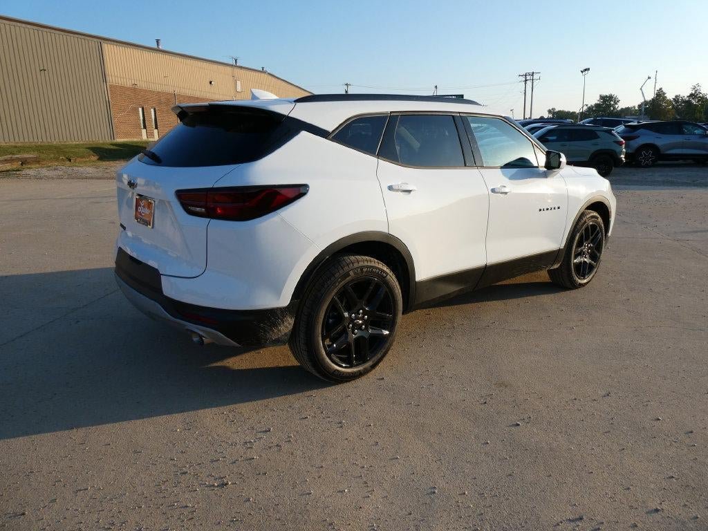 New 2026 Chevrolet Blazer LT FWD image 5