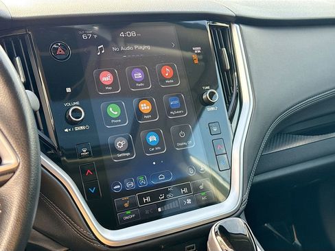 Used 2023 Subaru Outback Premium image 13