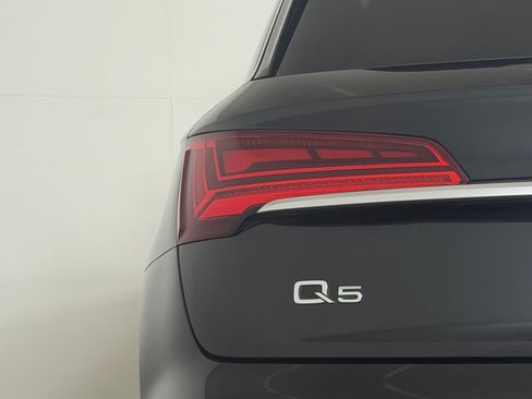 Used 2023 Audi Q5 2.0T Prestige AWD/4WD image 29