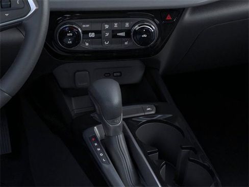 New 2026 Chevrolet Trax LT image 23