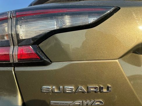 Used 2025 Subaru Outback Premium image 15