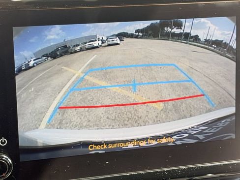 Used 2024 Toyota Corolla LE FWD image 17