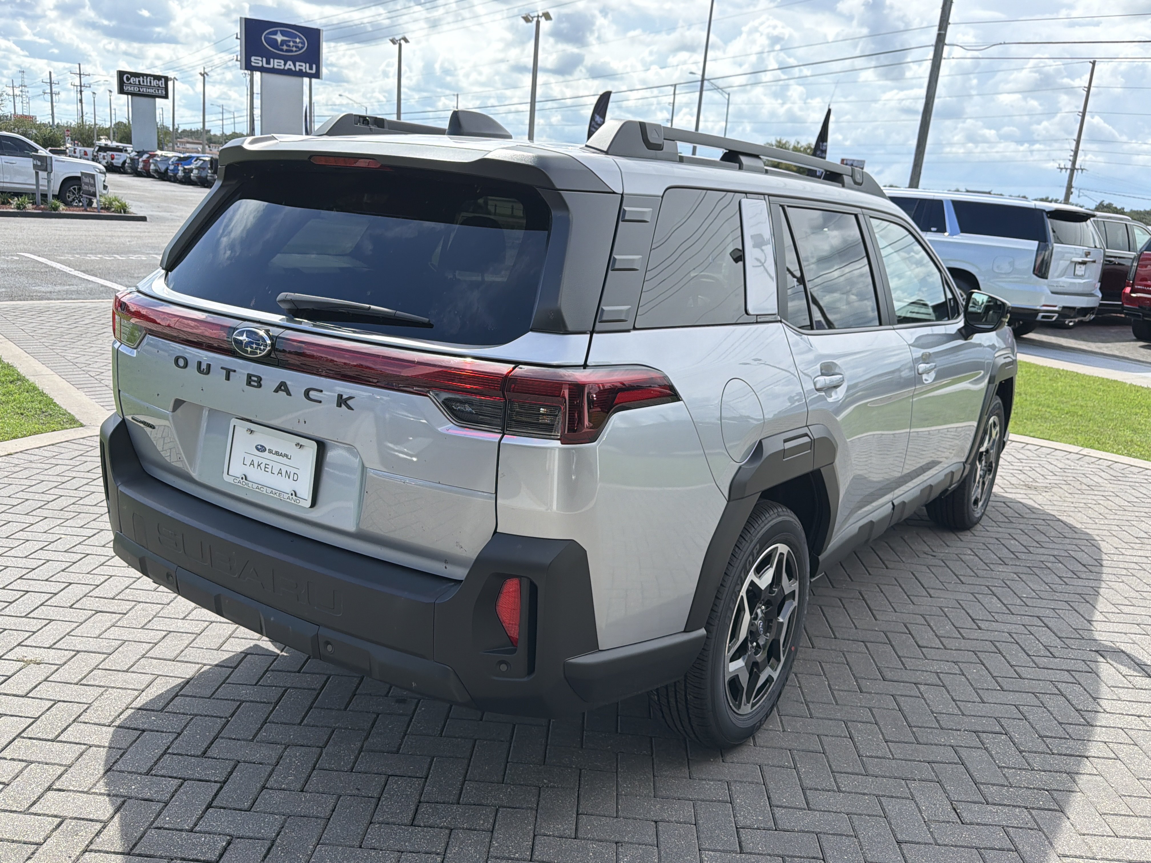 New 2026 Subaru Outback Touring AWD/4WD image 7