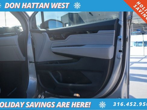 Used 2023 Honda Odyssey Elite image 25
