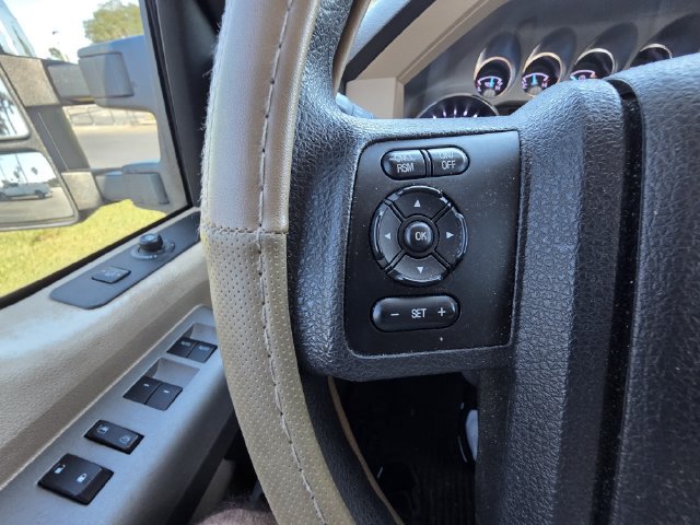 Used 2015 Ford F250 XLT w/ XLT Premium Package AWD/4WD image 16