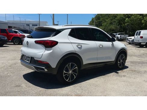 Used 2021 Buick Encore GX Essence FWD image 8