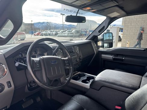 Used 2012 Ford F350 Lariat w/ Chrome Pkg image 12