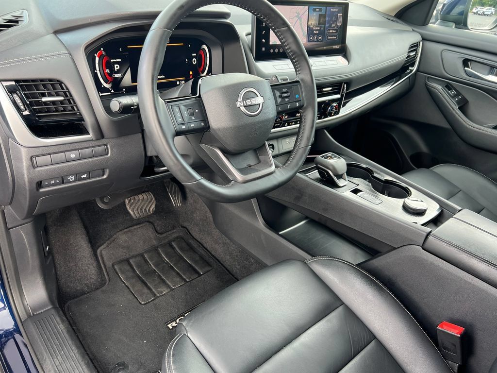 Used 2026 Nissan Rogue SL AWD/4WD image 20
