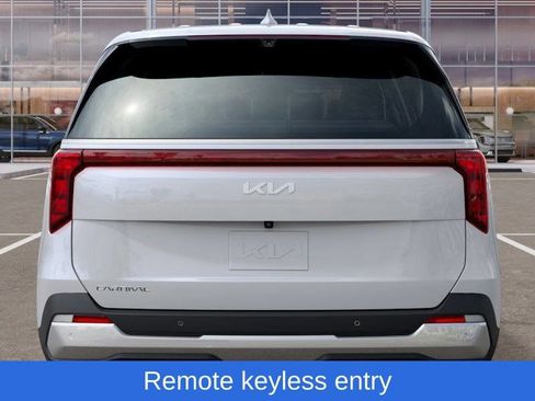 New 2026 Kia Carnival image 14