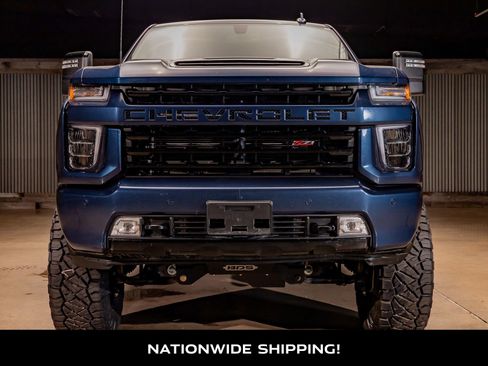 Used 2021 Chevrolet Silverado 2500 LTZ w/ LTZ Plus Package image 4