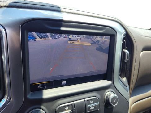 Used 2019 Chevrolet Silverado 1500 LT Trail Boss AWD/4WD image 21
