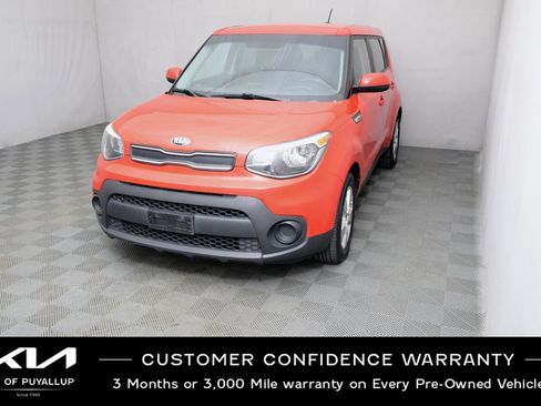 Used 2019 Kia Soul w/ Convenience Package FWD image 1