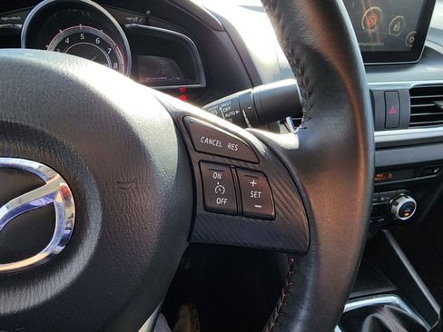 Used 2016 MAZDA MAZDA3 s Grand Touring image 25