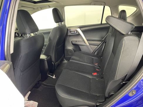 Used 2015 Toyota RAV4 XLE AWD/4WD image 13