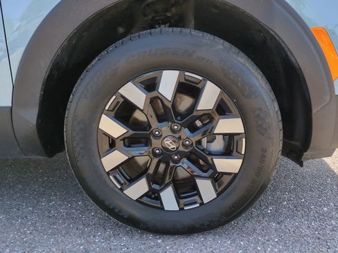 Used 2025 Hyundai Santa Cruz SEL FWD image 11