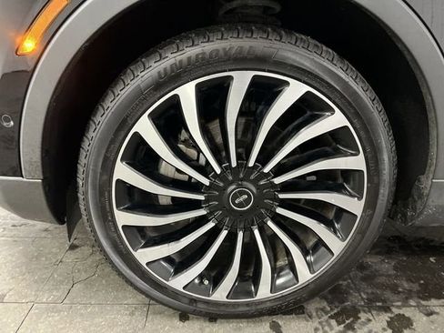 Used 2022 Lincoln Nautilus Black Label w/ Cargo Utility Package image 34