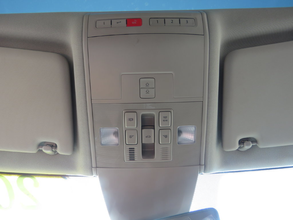 Used 2019 Volkswagen Atlas SEL Premium AWD/4WD image 30