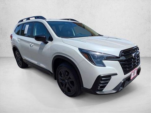 Used 2025 Subaru Ascent Bronze Edition w/ Onyx Package AWD/4WD image 3
