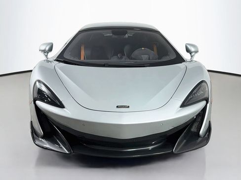 Used 2020 McLaren 600LT Spider RWD image 2