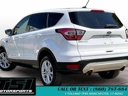Used 2017 Ford Escape SE AWD/4WD image 13