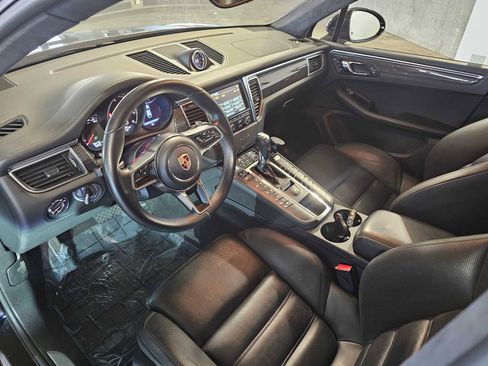 Used 2016 Porsche Macan Turbo w/ Premium Package Plus image 2