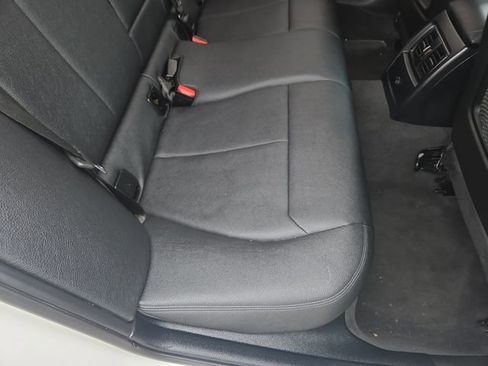 Used 2018 BMW 330e RWD image 32