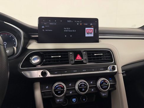 Used 2023 Genesis G70 3.3T w/ Sport Prestige Package image 19