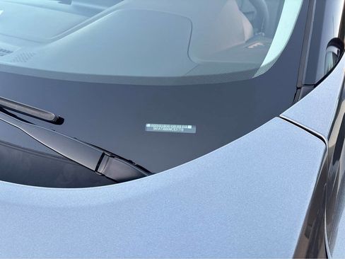 Used 2021 Nissan Rogue SV image 14