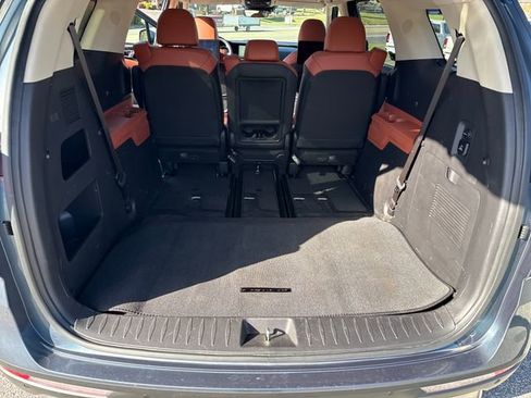 Certified 2024 Kia Carnival SX Prestige image 23