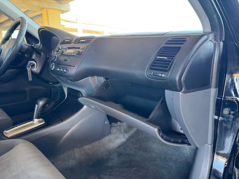 Used 2005 Honda Civic LX image 24