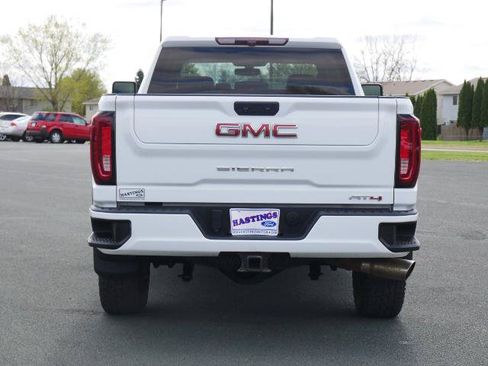 Used 2021 GMC Sierra 2500 AT4 w/ Snow Plow Prep/Camper Package AWD/4WD image 4