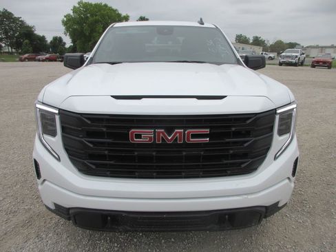 New 2026 GMC Sierra 1500 Pro w/ Graphite Edition AWD/4WD image 12