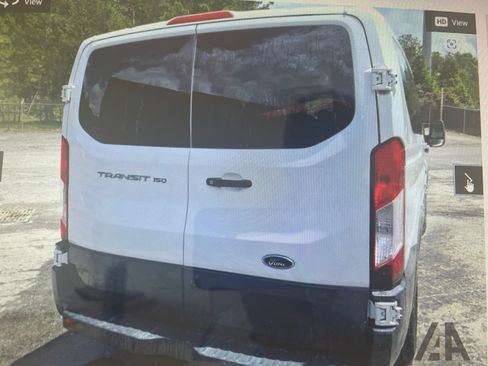 Used 2018 Ford Transit 150 XL RWD image 14
