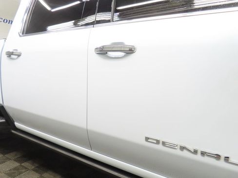 Used 2026 GMC Sierra 2500 Denali w/ Denali Reserve Package AWD/4WD image 33