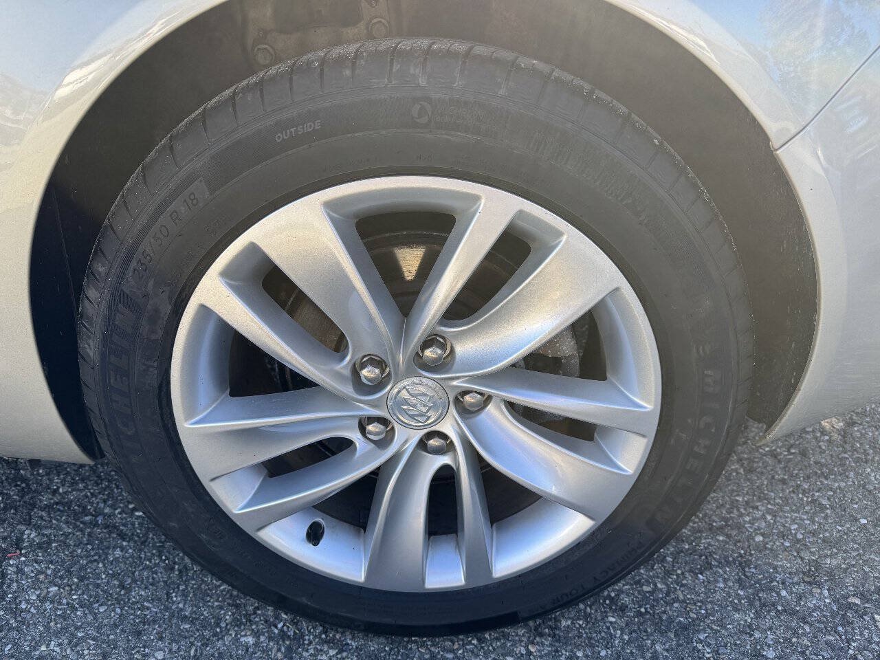 Used 2015 Buick Regal AWD image 13