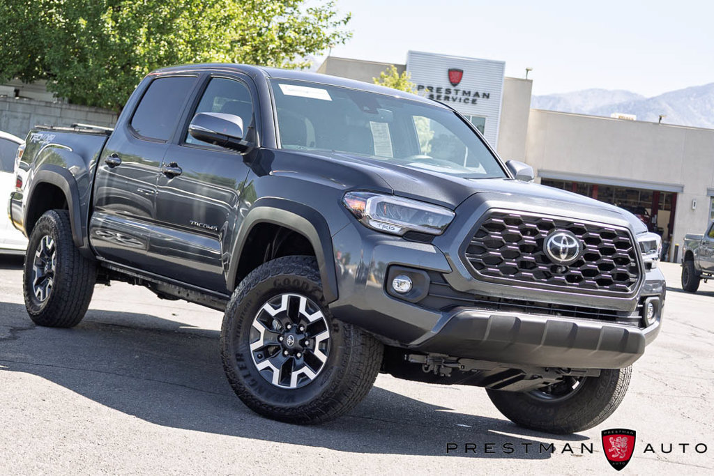 Used 2023 Toyota Tacoma TRD Off-Road w/ TRD Premium Off Road Package AWD/4WD image 1