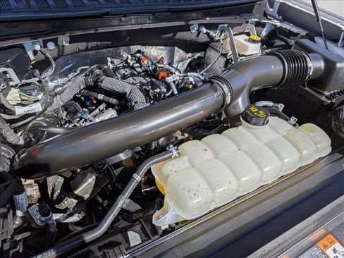 Used 2025 Ford Expedition Platinum image 25