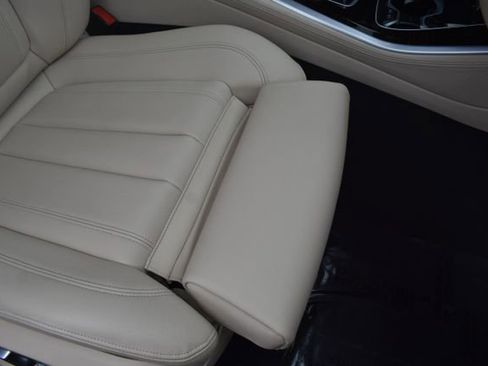 Used 2020 BMW X5 sDrive40i w/ Executive Package image 56