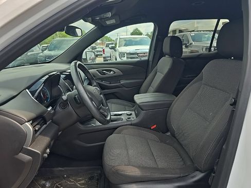 Used 2023 Chevrolet Traverse LT w/ Midnight/Sport Edition AWD/4WD image 11