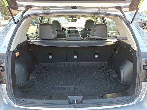 Used 2021 Subaru Impreza 2.0i Limited image 32