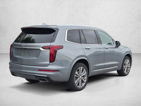 Used 2023 Cadillac XT6 Premium Luxury AWD/4WD image 5