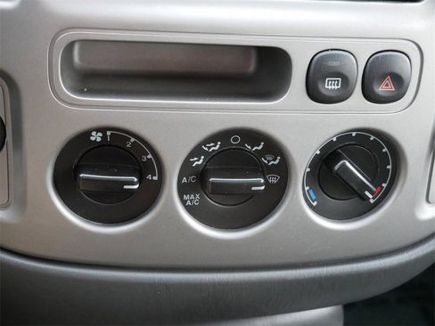 Used 2003 Ford Escape XLT image 22