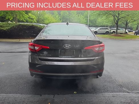Used 2016 Hyundai Sonata Sport w/ Option Group 1V FWD image 10