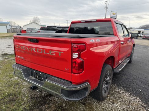 Used 2023 Chevrolet Silverado 1500 LT image 3