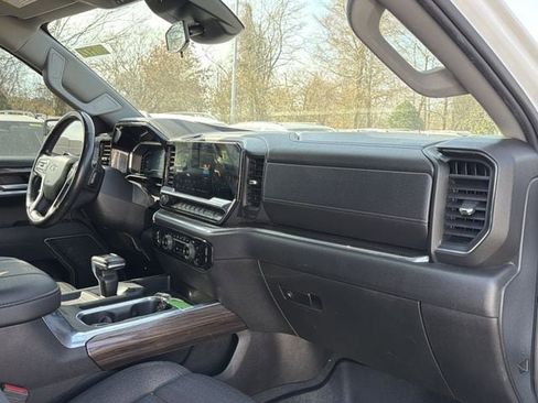 Used 2023 Chevrolet Silverado 1500 RST image 20