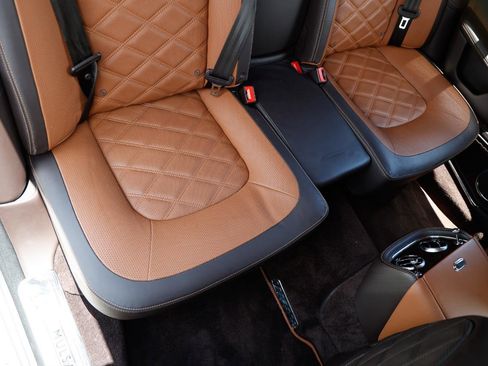 Used 2016 Bentley Mulsanne Speed RWD image 14