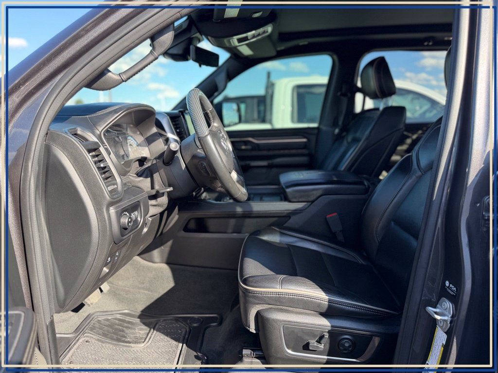 Used 2021 RAM 1500 Limited w/ Night Edition AWD/4WD image 2