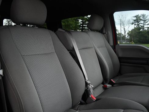 Used 2017 Ford F150 XLT w/ Equipment Group 302A Luxury AWD/4WD image 25