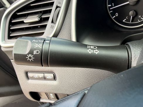 Certified 2022 Nissan Murano S FWD image 22