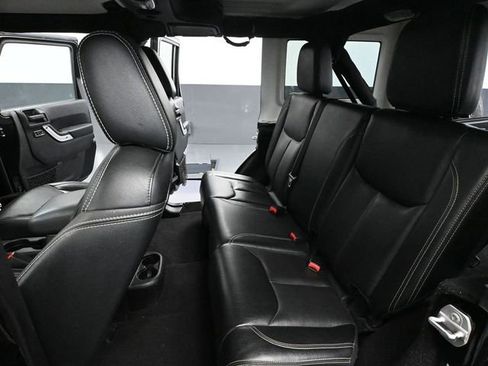 Used 2016 Jeep Wrangler Unlimited Sahara w/ Max Tow Package image 36